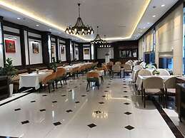 Club Hotel 777