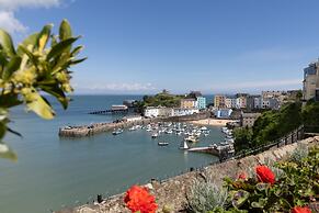 The Pennines - Close to Town Beach and Shops