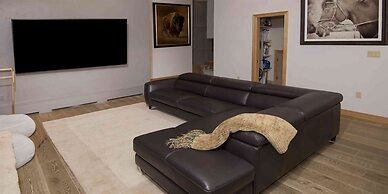 Vail Village 3 Bedroom Condo - Walk to Gondola One!