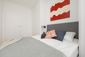 Elegant City Center by Renters Prestige