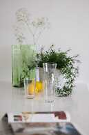 Elegant City Center by Renters Prestige