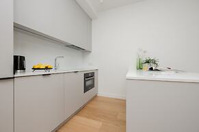 Elegant City Center by Renters Prestige