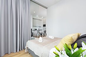 Modern Business Apartments by Renters
