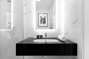 Modern Business Apartments by Renters