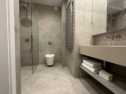 City Center&parking by Renters Prestige