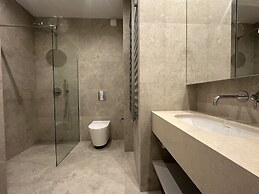 City Center&parking by Renters Prestige