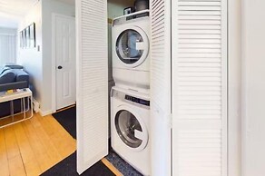 North Vail 2 Bedroom Condo Along Shuttle Route to Slopes!