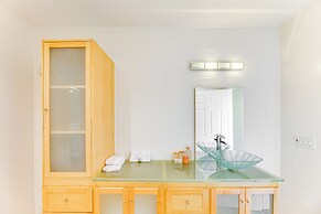 Los Angeles Home w/ Private Pool, Mtn & Lake View!