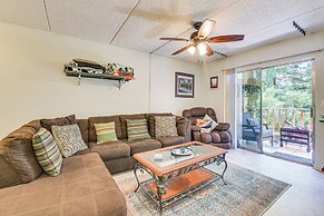 Pool & Beach Access: Lovely Mary Esther Condo!