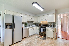 Powder Springs Home w/ Grill: 11 Mi to Six Flags!