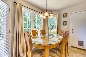 Powder Springs Home w/ Grill: 11 Mi to Six Flags!