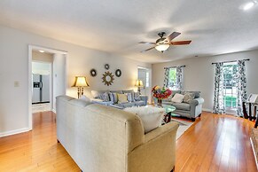 Powder Springs Home w/ Grill: 11 Mi to Six Flags!