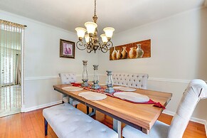 Powder Springs Home w/ Grill: 11 Mi to Six Flags!