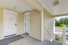 Calabash Condo w/ Balcony in Gated Golf Community!