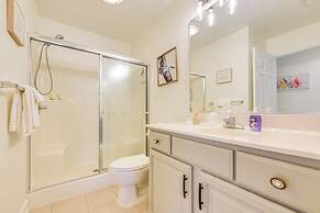 Calabash Condo w/ Balcony in Gated Golf Community!