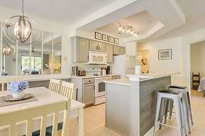 Calabash Condo w/ Balcony in Gated Golf Community!