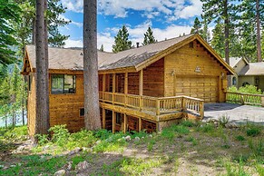 Tennis Courts & Deck: Tahoe Home Near Lake & Lifts