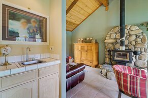 Tennis Courts & Deck: Tahoe Home Near Lake & Lifts