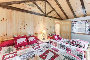 Harrington Cabin w/ Grills - Near Beaches & Hiking