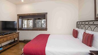 Potato Patch Luxury 4 Bedroom Townhome - Vail Point