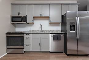 Boardwalk Hotel on Lake Anna by Kasa