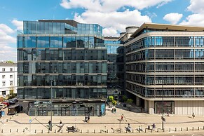 City Center Apartment by Renters