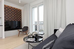 City Center Apartment by Renters