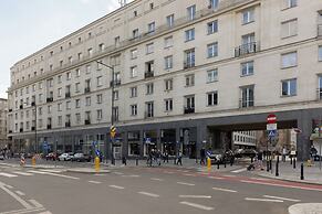 City Center Apartment by Renters