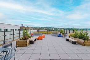 Hilltop Serviced Apartments-Sheffield