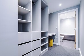 Hilltop Serviced Apartments-Sheffield