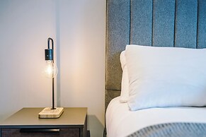 Hilltop Serviced Apartments-Sheffield