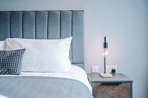 Hilltop Serviced Apartments-Sheffield