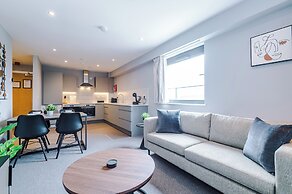 Hilltop Serviced Apartments-Sheffield