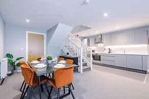 Hilltop Serviced Apartments-Sheffield