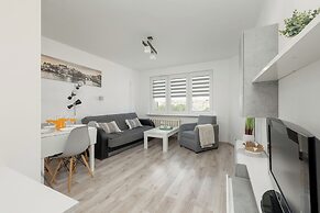 Szczecin Apartment for 4 by Renters