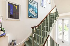 Charming Kentish Town Flat