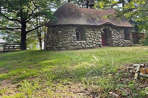 Kona - Hobbit House