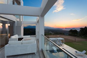 Villa O2 - With Private Heated Pool