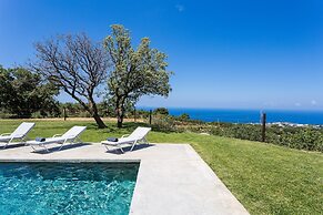 Villa O2 - With Private Heated Pool