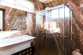 Villa O2 - With Private Heated Pool