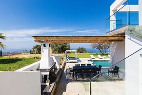 Villa O2 - With Private Heated Pool