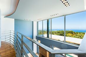 Villa O2 - With Private Heated Pool