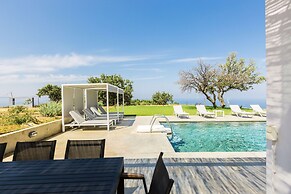 Villa O2 - With Private Heated Pool