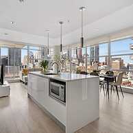 DT Upscale Corner Unit Tower Views Free Parking