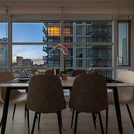 DT Upscale Corner Unit Tower Views Free Parking