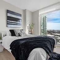 Prime Location Views Free Parking Banff Pass