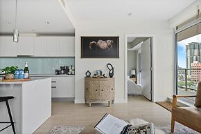 NEW The Draper Luxury Unit Prime Location