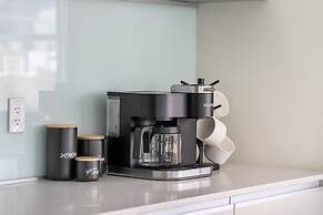 NEW The Draper Luxury Unit Prime Location