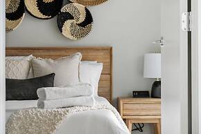 NEW The Draper Luxury Unit Prime Location