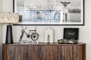 NEW The Draper Luxury Unit Prime Location